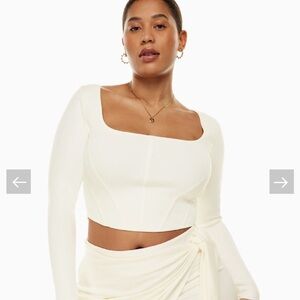 NWT Aritzia Natalie Sweater